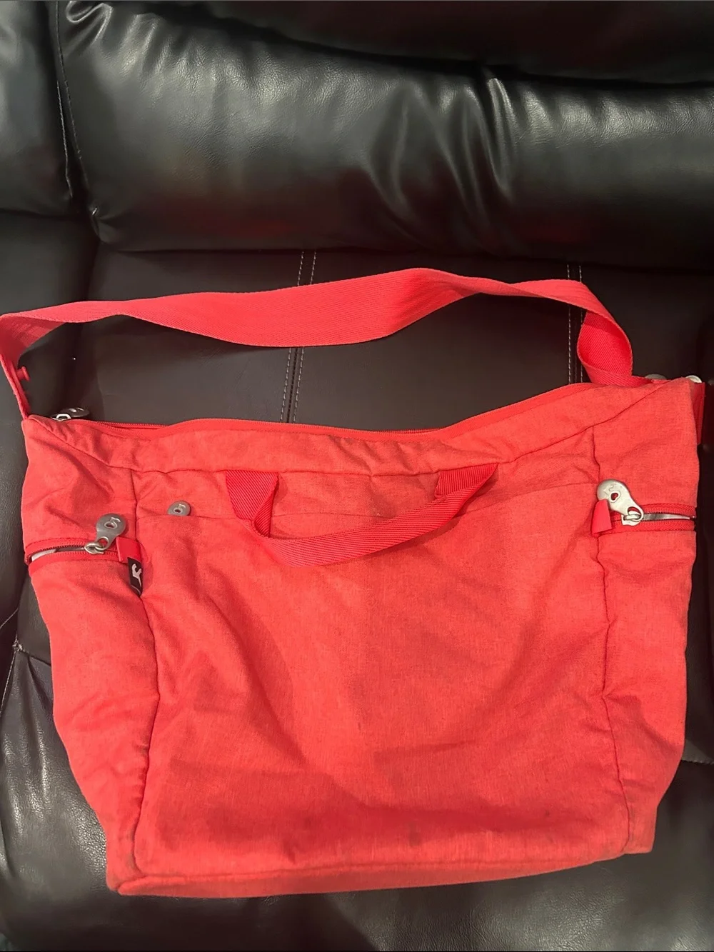 Doona coral Tote with Pouch